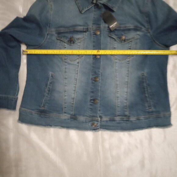 New Nine West Jeans women's long sleeves denim jacket size1X - Picture 9 of 11